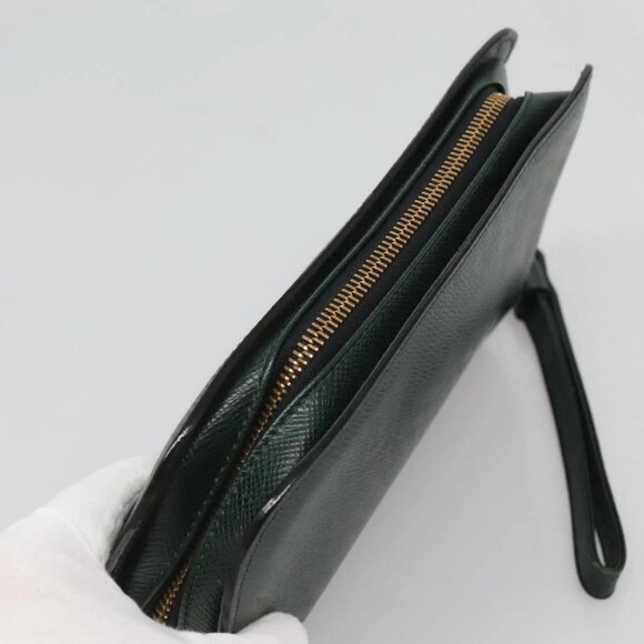 LOUIS VUITTON Taiga Baikal Clutch Bag Epicea M30184 LV Auth 116827 - Picture 7 of 16